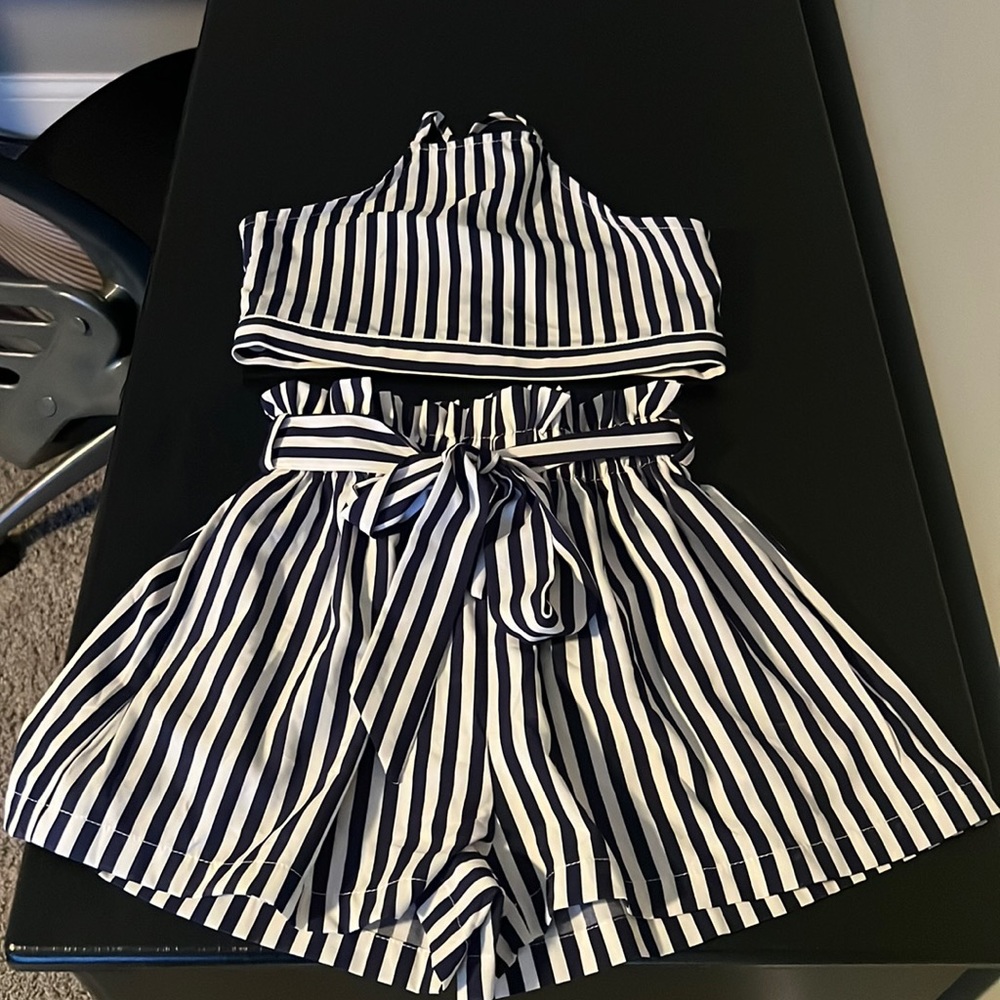 NWOT * Shein Navy & White 2 Piece Short Set Size 9 Youth
